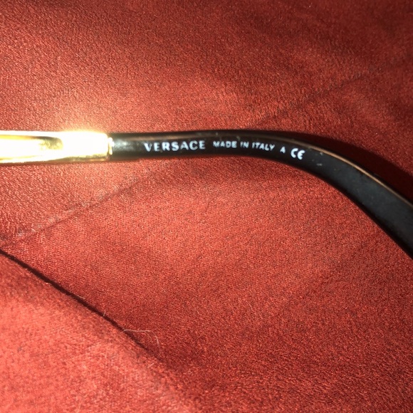 Versace sunglasses - Picture 4 of 5